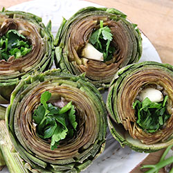 How to Make Italian Boiled Artichock with Garlic and Parsley 義大利清燉朝鮮薊