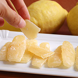 How to Make Candied Lemon Peel from limoncello 糖漬檸檬皮